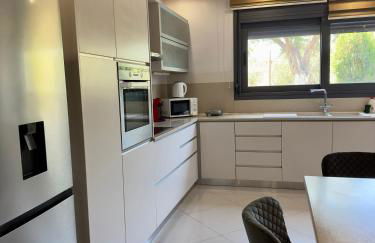 Villa Rose Ground Floor - Private Swimming Pool Garden - Foto 30