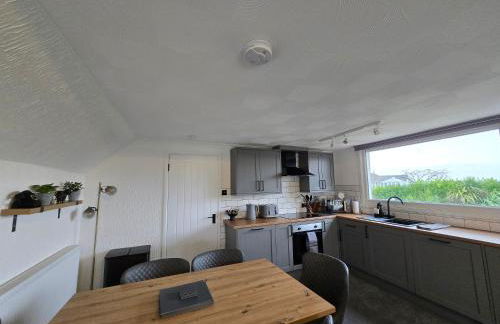 Beautiful apartment with private pool near Tenby - Photo 21