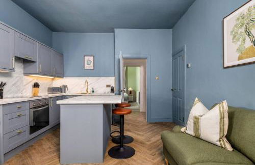 Modern 1-Bed Retreat by Stirling Train Station - Photo 13