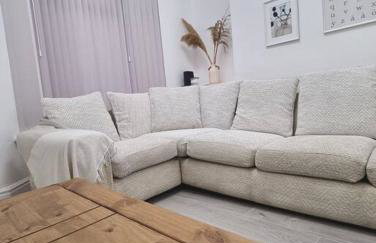 Cosy modern house - Photo 1