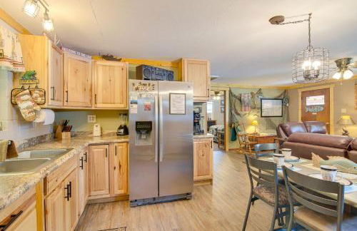 Waterfront Bull Shoals Lake Cabin with Deck and Views! - Foto 11