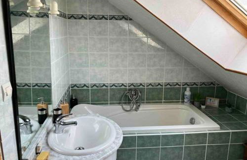 Villa Emilia - vue mer centre du village - Foto 61