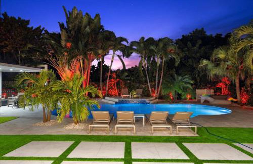 VillaLee-Jungle Palm Island white marble pool Area - Foto 12