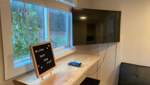 Modern Woodland Cabin With Pool View - Foto 5