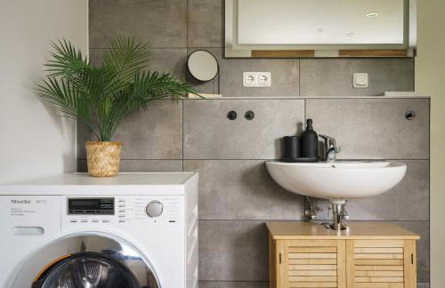 Ferienhaus Ahorn, wunderschöne, neue Wohnungen, ideal für Ausflüge ins Phantasialand, die Städte Köln, Brühl und Bonn oder die Eifel - Foto 23