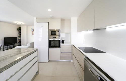 Sunsets and the pool in Barcelona - Foto 12