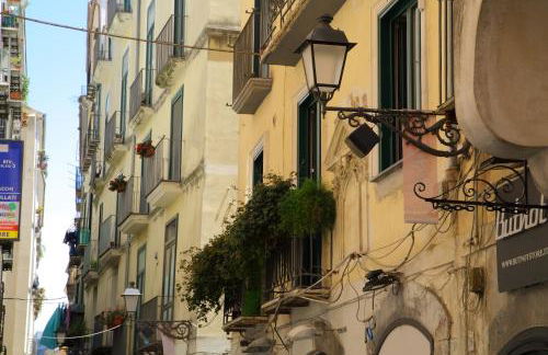 Salerno Centro Holiday House - Photo 46