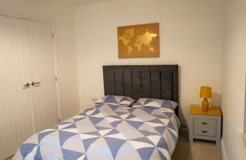 A1M Hampton Height New Entire 4bed House PE7 8SN - Foto 31