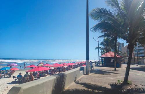 Ap beira-mar com wi-fi e garagem - Foto 12