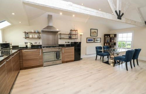 The Penthouse - Foto 11