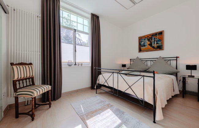 First Wohnen GmbH - Foto 2