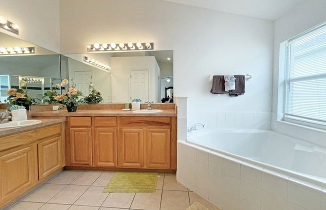 Park Villa 4 Bedroom Villa by RedAwning - Foto 12