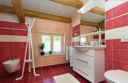 Awesome Home In Labin With Sauna - Photo 54