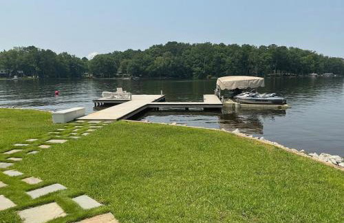Lake Oconee Lake House with Pool - Foto 18