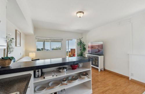 Whitney Oceanview Studio - Photo 14