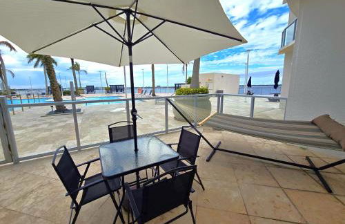 Luxury 2BR in Downtown Fort Myers Pool & Terrace - Foto 3