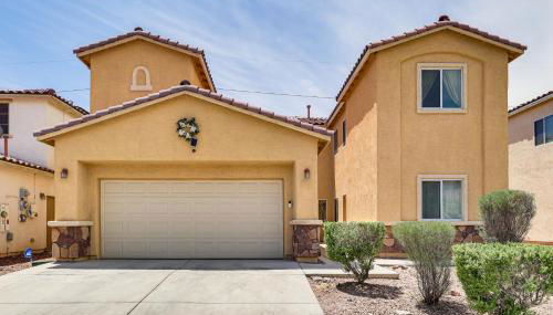 North Las Vegas Home with Hot Tub - 14 Mi to Strip! - Foto 2