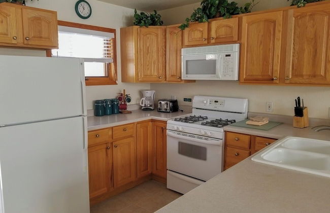 Cascade Three Bedroom Three Bath C03 - Photo 1