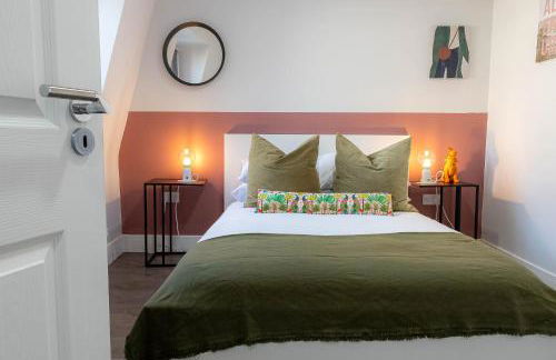 Charming Chalk Farm Properties - Foto 46