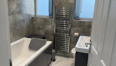 No6 Lux & Cosy Vibe in Nuneaton, Gated Parking - Foto 3