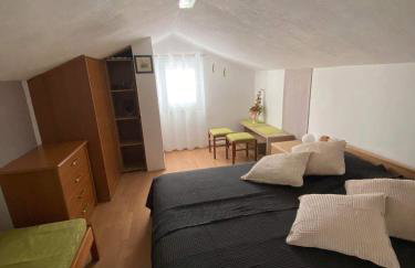 Apartmani Biserka - Foto 11