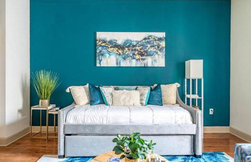 Call it Comfy - Photo 2