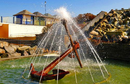 Romantic Cosy Cottage with Beach & Attractions just mins away! Perfect for Couples & Family Stays - Free Parking, Large Garden & Free WiFi - Foto 45