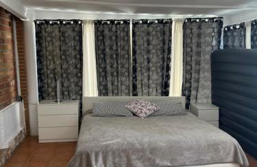 Encantador alojamiento con acceso a piscina compartida - Photo 20