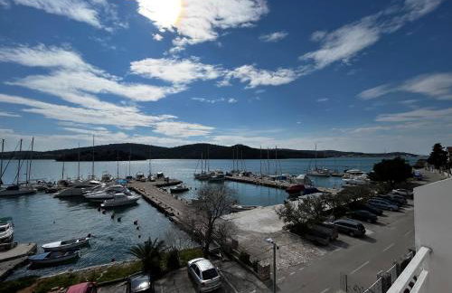 SeaView apartments - Photo 2