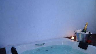 Chalé com Jacuzzi e churrasqueira em Florianópolis - Foto 3