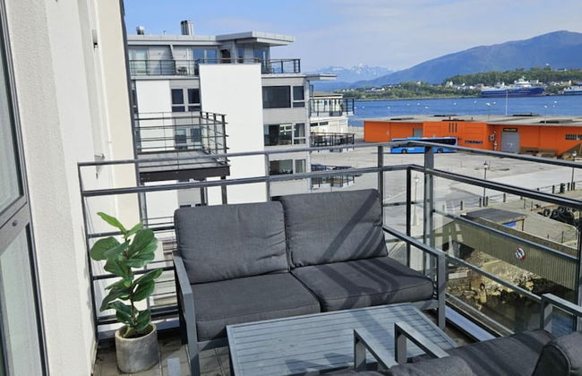 Free Parking Space, Balcony, Prime Location - Foto 8