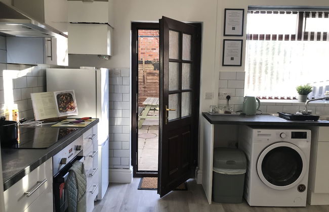 Stylish 3-bed Preston Home for Relaxing Comfy Stay - Foto 27