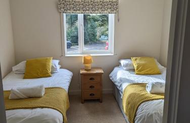 Two Bedroom Lodge In The Country - Restaurant Bar Onsite - Foto 10