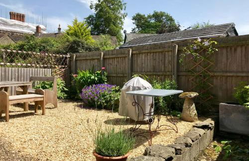 Number 22, Castle Street - Photo 6