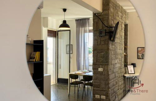 Beaches 1 min away - Free WiFi - Smart TV - AC - Foto 11