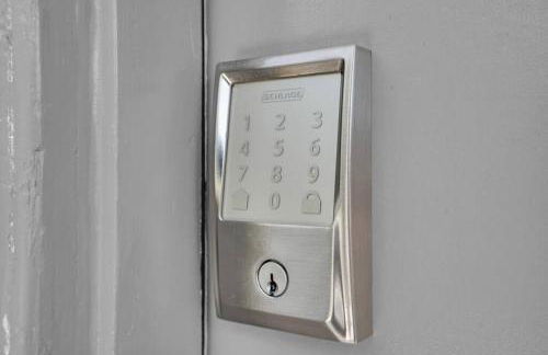 6th Haven, Arcade, King Bed, Games, 1 Mile to Beaches - Foto 8