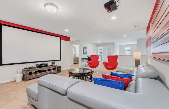 Villa W/ Pool, Movie Theater & Game Roomsleeps 20 - Foto 3