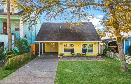 Cozy cottage in the heart of Kemah close to the boardwalk and bay - Foto 43