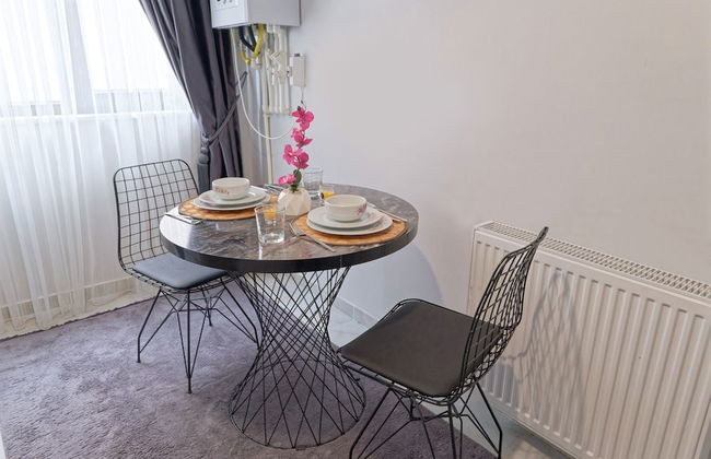 Stunning Gorgeous 2 BR near Golden Horn - Foto 31