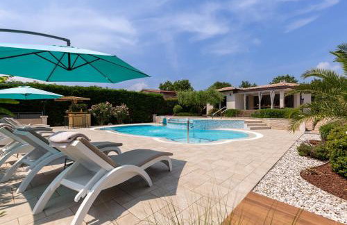Villa Filton with private pool, sauna, pool and jacuzzi - Foto 9