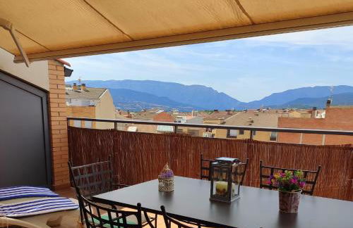 ACOGEDOR ÁTICO DÚPLEX EN TREMP - Foto 45