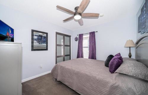 South Facing Pool with Stunning Lake View - Family Friendly Home - Nr Disney - Foto 22