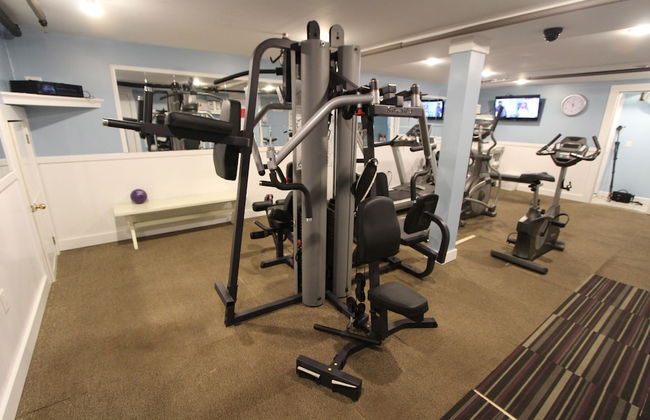 Edgewater Beach Resort, a VRI resort - Photo 28