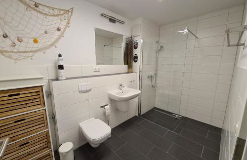 Ihr Ostseedomizil, strandnah und mittendrin ab Mai eigene Wallbox für unsere Gäste - Foto 12