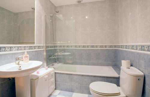 Bonita casa en Granada+PARKING EN EL CENTRO+WIFI - Foto 18