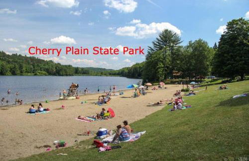 2 Bed Berkshire Getaway minutes to Jiminy Peak Ski - Foto 17