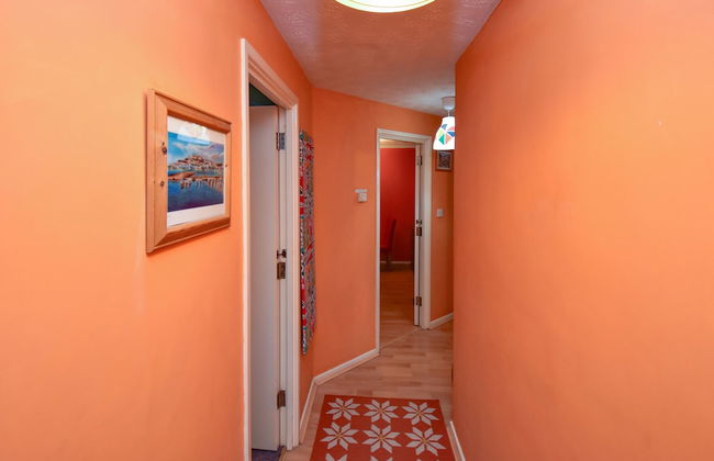 Large 3 Bed Sleep 6 Central MK - Foto 25