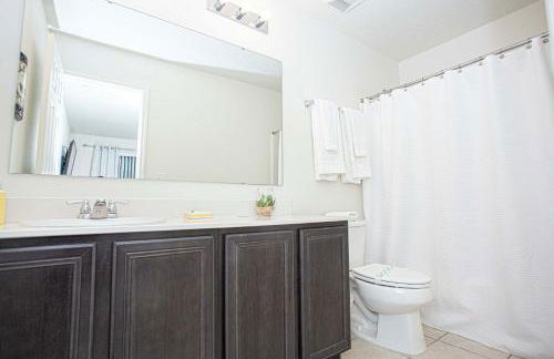 Family Friendly 4 Bedrooms with GameRoom close to Disney in Compass Bay 5103 - Foto 68