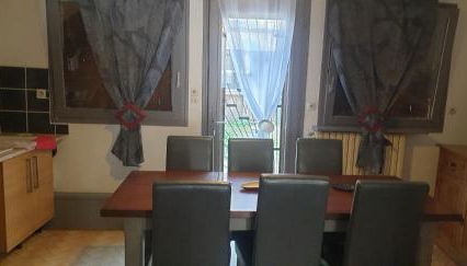 Belle maison avec petit jardin et cour à 10mn du très beau lac de sidiailles. - Foto 3