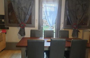 Belle maison avec petit jardin et cour à 10mn du très beau lac de sidiailles. - Foto 3